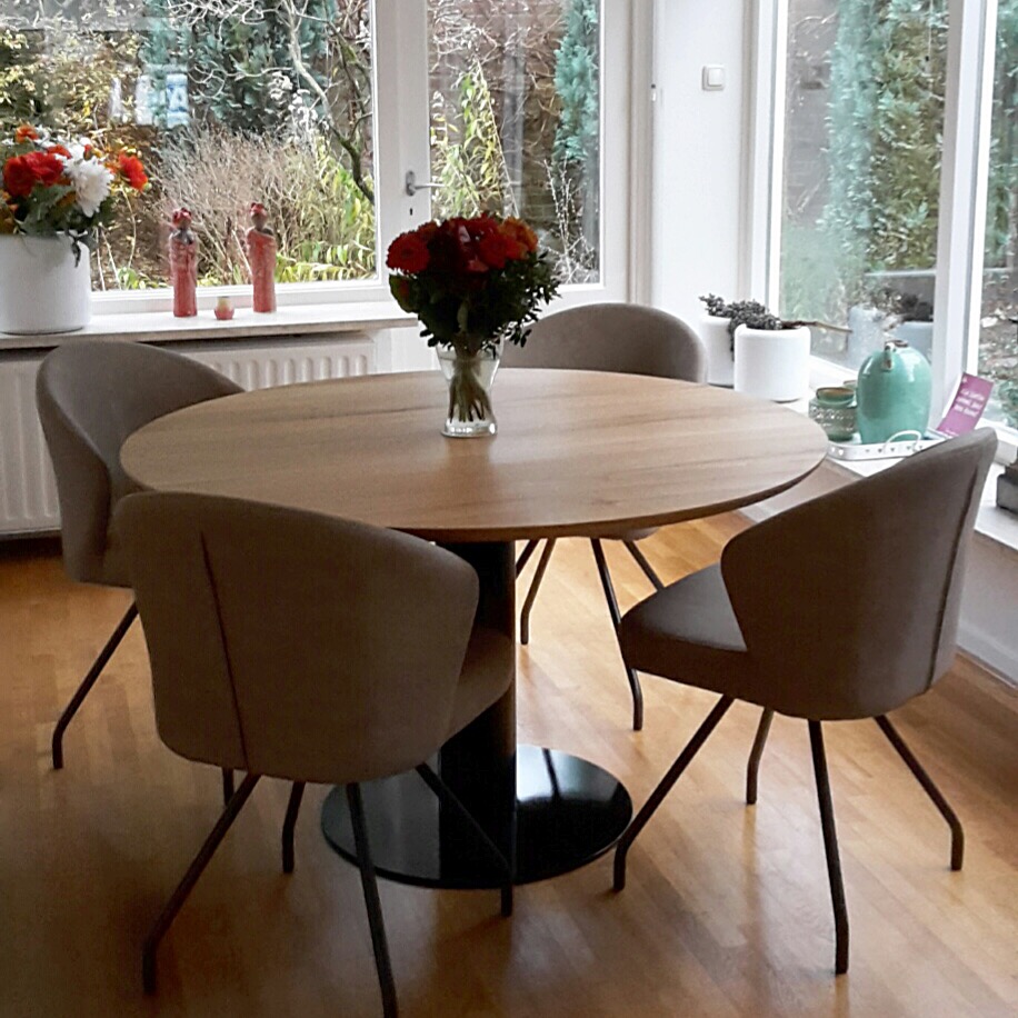 Wij zijn trots op onze klantervaringen de tafelfabriek Eetkamertafel en stoelen