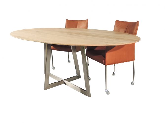 Varese - Ovale design tafel RVS